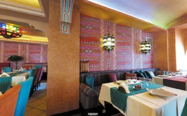 Hotel Piccolo Mondo بوخارست المظهر الخارجي الصورة